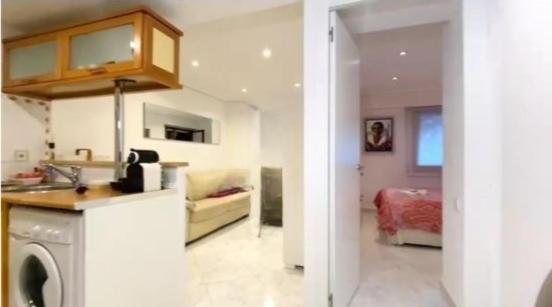 Apartamento Junto Al Santiago Bernabeu Con Piscina Apartment Madrid Bagian luar foto
